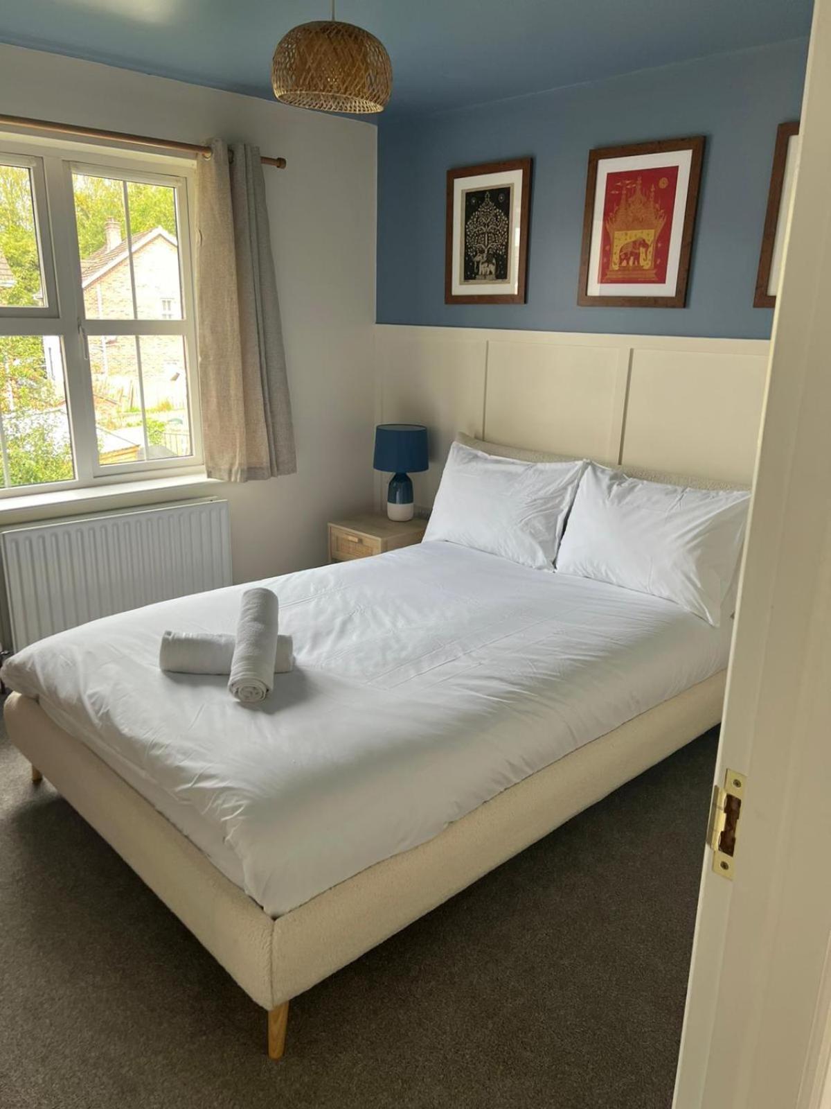 Waterfoot House